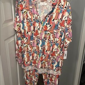 Natori Vibrant Multicolor Promenade Challis Print loungewear